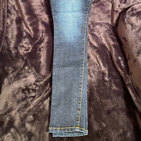 Arizona Jegging Jeans - Picture 3 of 6